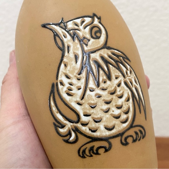 Vintage ENESCO Japan Imports Mid Century Modern Handpainted Owl 6” Bud Vase - Picture 13 of 13